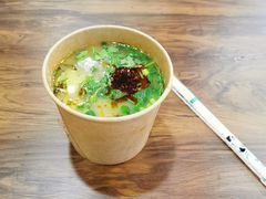 -侯志伟纯手工酸辣粉(荣民时代广场店)