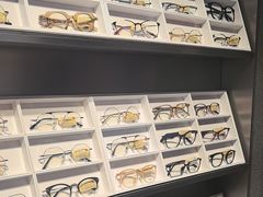 -LOHO眼镜(北京合生汇店)