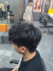 -米可造型烫发染发