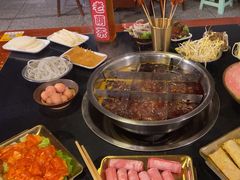 -邓莽子老火锅(中兴路总店)