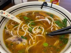 -小马牛肉面·牛骨熬制(南京博物院店)