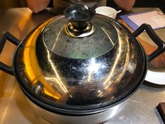 -胡须佬鸡煲四季火锅店(石厦西村直营店)
