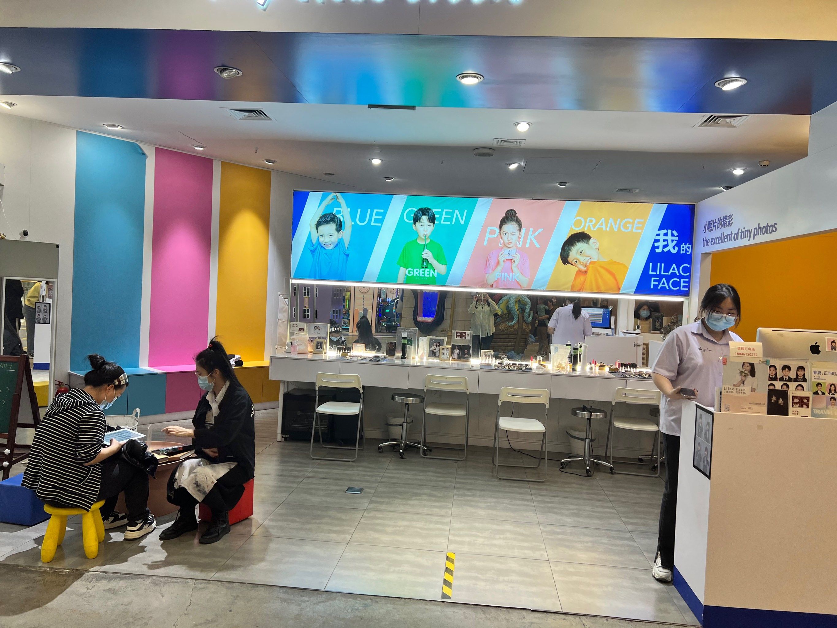 凯德广场三层小丁香照相馆,特别好,专业