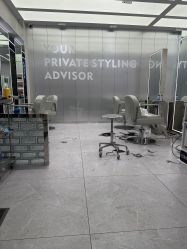-PE SALON