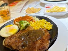 -汤姆家的牛排意面披萨(融创茂店)