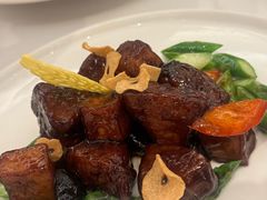 黑金雪花牛肉粒-上海和平饭店龙凤厅 Dragon Phoenix