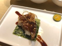 -余欢领鲜火锅(新街口店)