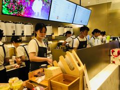 -奈雪的茶(市百一店)