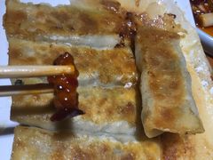 猪肉三鲜锅贴-二姐家三个拿手菜·北塘海鲜·大馅锅贴王(成林道店)