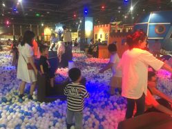 -幻贝家儿童乐园(武汉永旺梦乐城店)