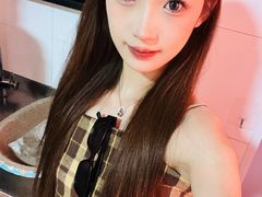 -维纳斯化妆摄影学校