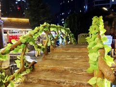 -裕龙汤泉