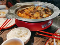 -胖哥俩肉蟹煲(上海悦荟广场店)