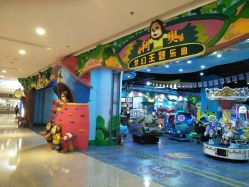 -利奥梦幻主题乐园(爱琴海购物公园店)