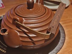 -吃饭皇帝大土家民族菜(荟聚店)