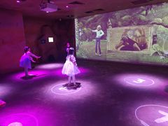 -珠海横琴国家地理探险家中心(创新方)