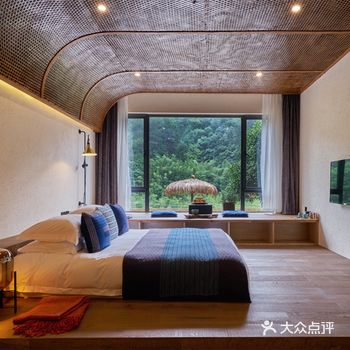 据说是临安最舒适的民宿，只有五间房，每间都有无敌山景