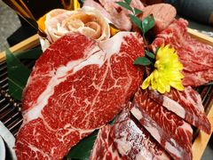 -铭牛烧肉·和牛海鲜自助(高新月牙湖店)