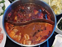 -唯爱KTV聚会餐厅(仙林东城汇店)