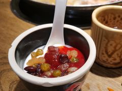 -贵厨酸汤牛肉(小十字店)