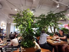 大堂-必胜客(百联又一城店)