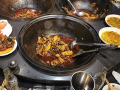 -缘福乡村铁锅炖民宿(八达岭店)