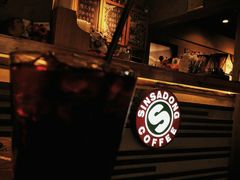 -新沙洞咖啡(泉乐坊店)