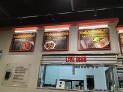 -许哥东北烧烤·铁丳烤串·宫后夹肉(繁花中心店)