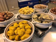 酸菜包子-渔公码头海货全海鲜自助(海滨旅游路店)