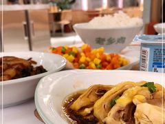 -老乡鸡(上海白玉兰广场店)