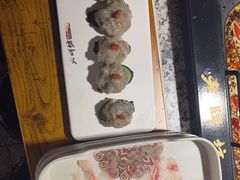 -老牌坊云南鱼豆花火锅(哈西万达店)