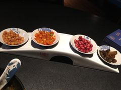 前菜四小碟-凤凰湘语·海派湘菜(浦东旗舰店)