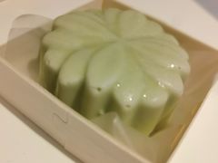茉莉龙井冰淇淋蛋糕-Seesaw Coffee(上海尚悦湾店)