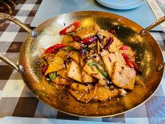 -丝路天山酒店(国际大巴扎店)