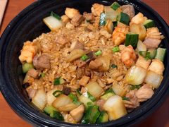 -曼听小寨海鲜烧烤·大连辣炒大王(盖州街店)