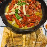 上海饭店这么卷吗？饭店竟然可以唱歌🎤！