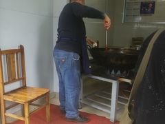 -邓记新一代糖油果子(四川煤管局供销公司职工宿舍店)