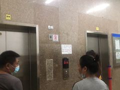 -H立方实景剧情密室(天河旗舰店)