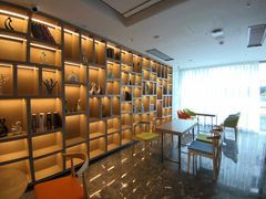 -柏槿酒店(罗湖口岸向西地铁站店)