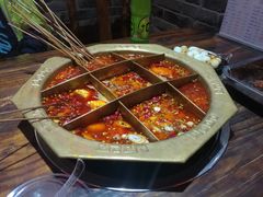 -乐山串串香老火锅(鼓楼店)