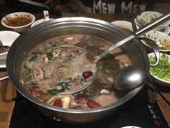-牛焱·贵州黄牛肉火锅(城西银泰店)