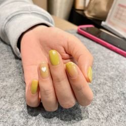 -天生爱美甲