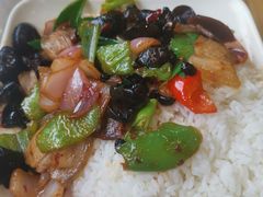 回锅肉盖饭-华天二友居肉饼(宫门口店)