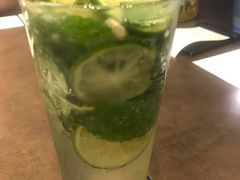 -美奈小馆·越南料理(中航城君尚购物中心店)