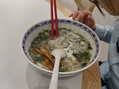 -鲁达面馆本帮风味(共康东路店)