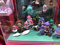 -泡泡玛特POPMART(杭州乐堤港店)