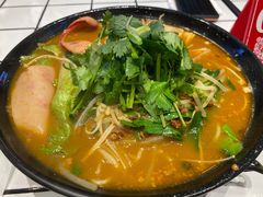 -肥汁米蘭香港米线(长宁来福士店)