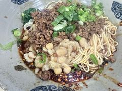 -丁丁猫重庆小面(徐州路店)