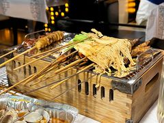 -云晓光头烧烤吧(盛夏店)
