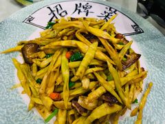 -雅和生态渔庄·宜城锅巴饭(龙灵山公园店)